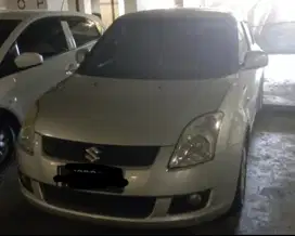 Suzuki Swift 2012 Bensin