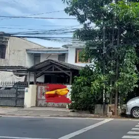 Jual Cepat Rumah Cocok Buat Usaha di Jakarta Timur