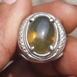 Cincin batu fire opal origin wonogiri