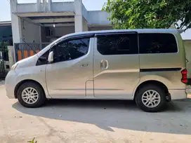 Nissan Evalia 2012 XV Keyless