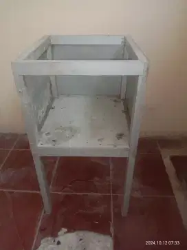 Meja kompor aluminium