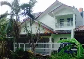 Dijual cepat rumah nyaman dekat Graha Bintaro Jaya