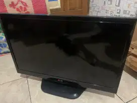 TV LED LG 24 inch