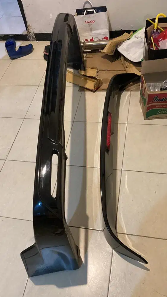 body kit belakang innova