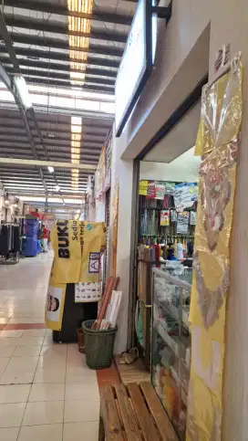 Jual cepat kios siap bisnis Pasar modern  bintro sektor 7