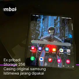 Samsung Galaxy Fold 4 - ex pribadi