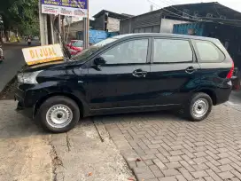 Jual mobil second avanza TRANSMOVER