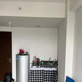 dijual butuh apt transpark cibubur 2 br