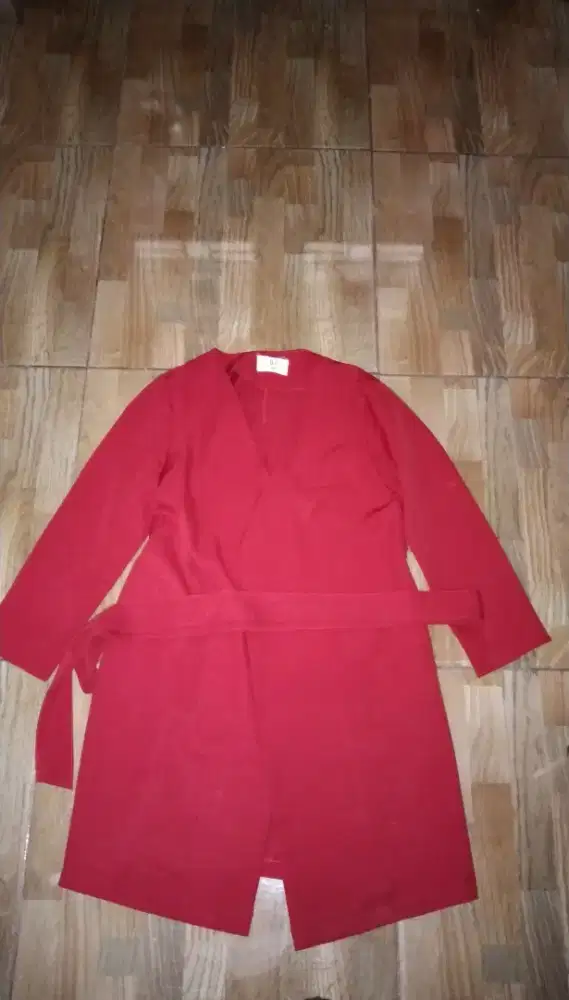 Outer /cardigan red
