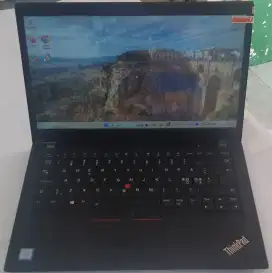 Laptop Lenovo i5 Gen8 Windows11 Support Ram 8Gb SSD 250gb Tipis Ringan