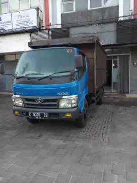 Truck Toyota Dyna