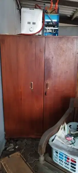 Lemari Kayu Jati 2 Pintu