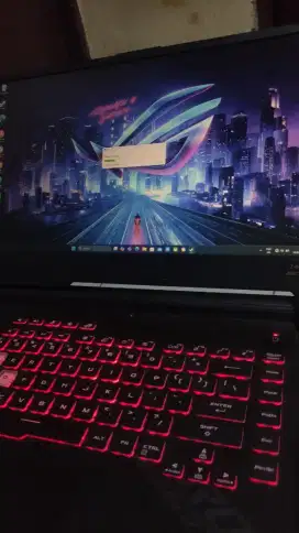 Asus rog strik g512li i7 . Jual /barter hp