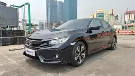 TDP 15Jt Honda Civic 1.5 S Hatchback Bensin-AT 2019 Hitam /