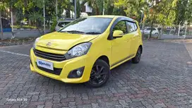 Pajak Panjang - Daihatsu Ayla 1.0 X Bensin-MT 2023 Kuning (6ZB)