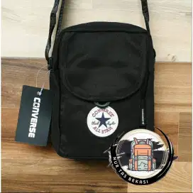 Tas selempang Converse