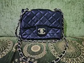 Chanel Mini Chain Black