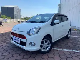 Daihatsu Ayla 1.0 X Bensin-MT 2015 Putih  AGOH