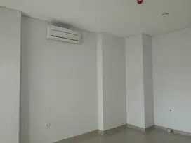 Unit komersial di apartemen strategis