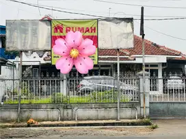 Rumah di Lokasi Komersil Jalan Raya Gunung Batu Bogor Barat