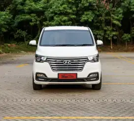 Cukup TDP 18jt !!! Hyundai H-1 XG CRDi Diesel - Upgrade Cabin Karaoke