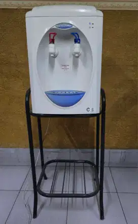 Dispenser AQUA + Kaki besi