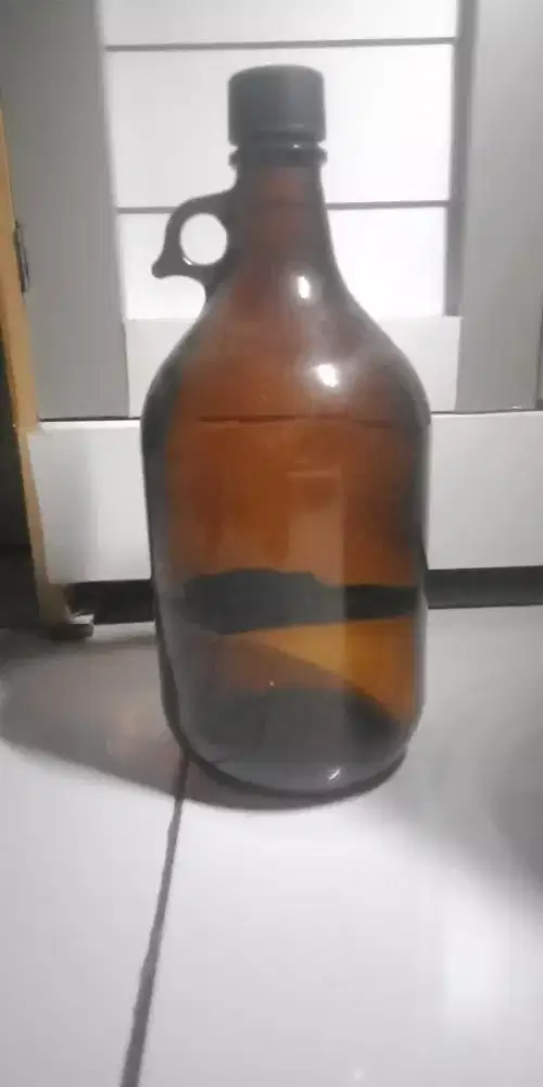 Botol kaca amber 2,5 liter