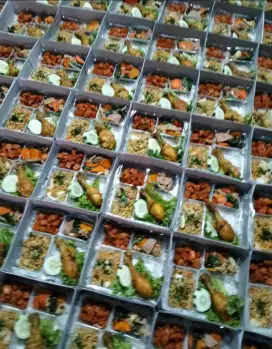 Catering makan siang karyawan