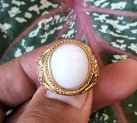 cincin kuningan batu akik mu sti ka mannee i gjah peninggalan lawasan