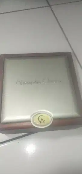 Box jam tangan Alaxandre Christie