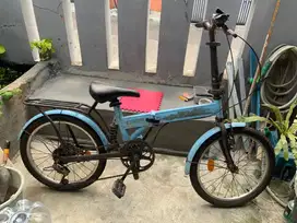 Sepda lipat ukuran 20 inchi