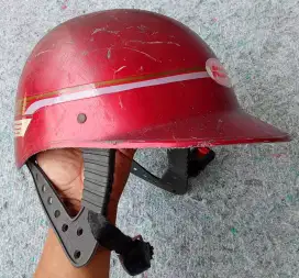 Helm kiwi jadul