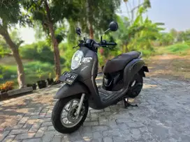 DIJUAL HONDA SCOOPY STYLISH BROWN TH 2020