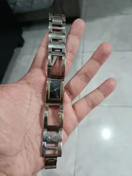 Jam Tangan Guess Vintage Stainless Steel