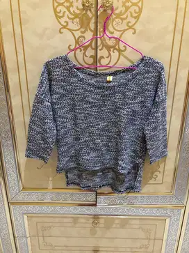 Sweater Rajut Crop