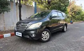 Toyota Kijang Innova 2.0 G Bensin-MT 2014 Hitam MHB