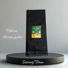 Sarung tenun polos hitam dan putih bisa COD