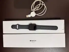 Apple Watch Series 3 Full Box Charger 38mm