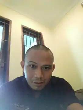 Cari pekerjaan driver pribadi SIM A aktif