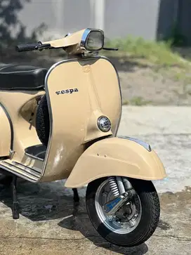 Vespa Sprint V 1977 Restorasi