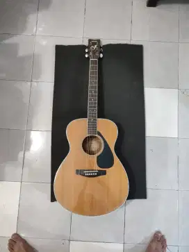 Gitar yamaha vintage langka