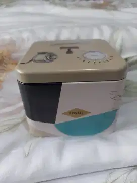 Jam tangan fosil