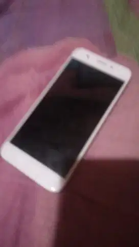 Oppo a39 nyala LED putih