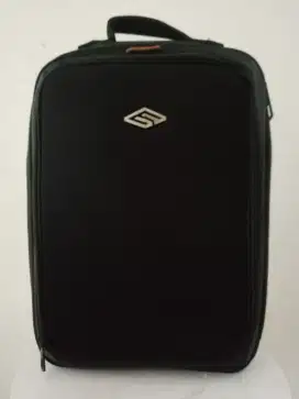 Tas Laptop Hitam