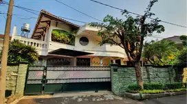 Dijual, Rumah Di Perumahan Permata Hijau 2, Keb. lama, Jakarta Selatan