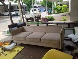 Tukang service sofa
