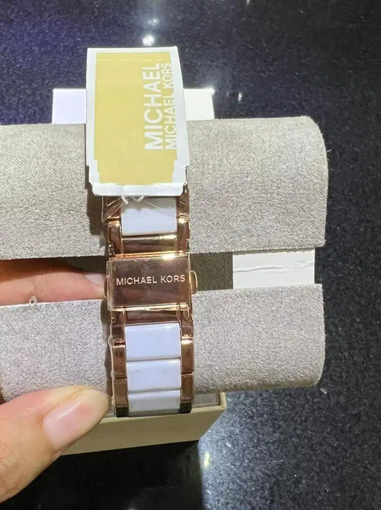 Jam tangan MK 5774 Authentic New (kondisi tidk pernh dipke) BNIB