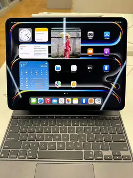 Ipad pro M4 256gb. 13 inch Garansi resmi ibox. Bisa kredit tanpa CC