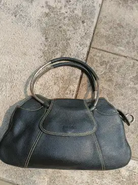 Tas Wanita Kulit
