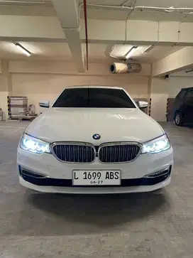 BMW 530i Luxury 2017 Bmw 530i 2017 putih white Bmw 530i 2018 G20 Sport